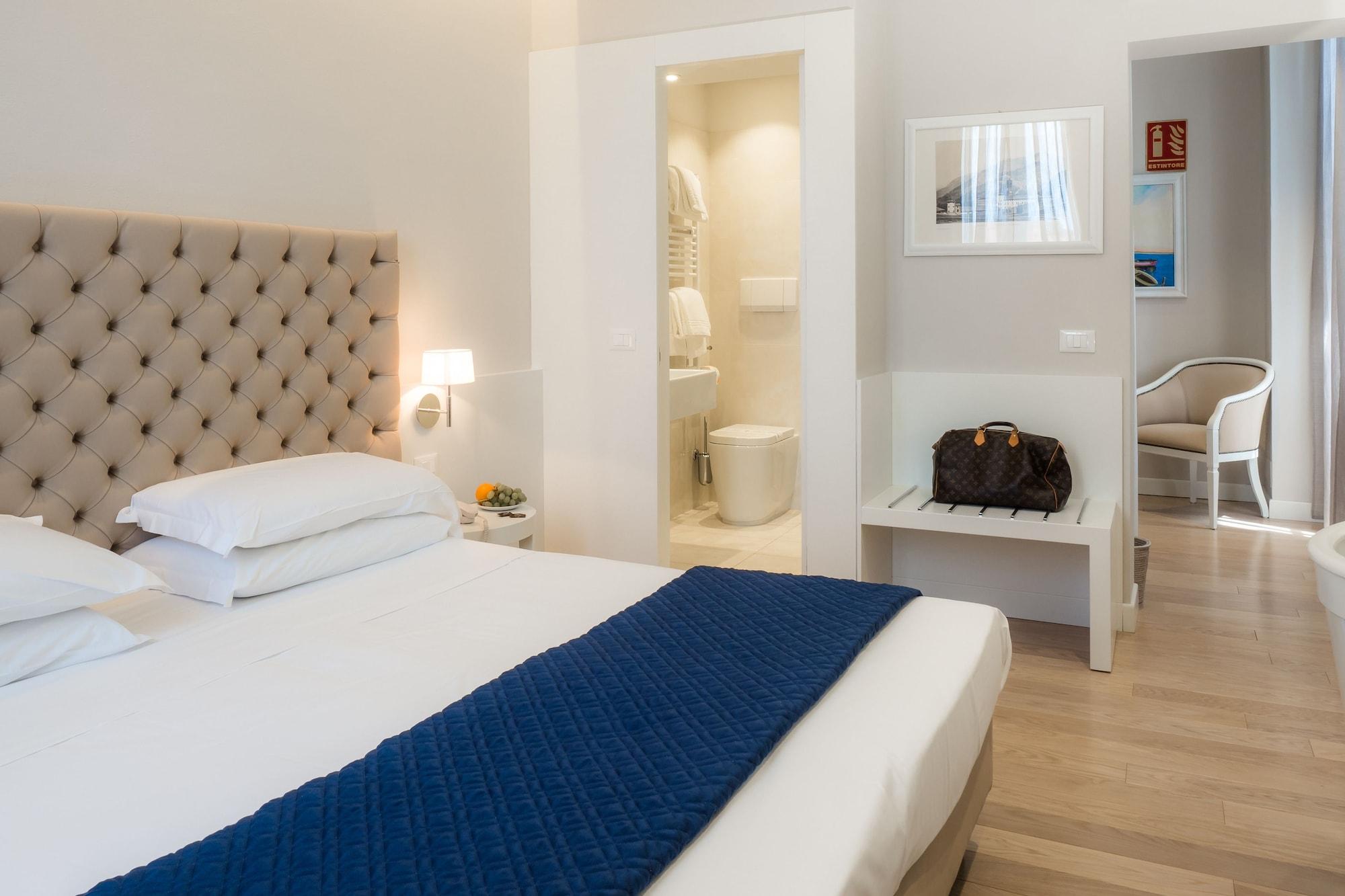 Hotel Europa Лидо Ди Камайоре Екстериор снимка