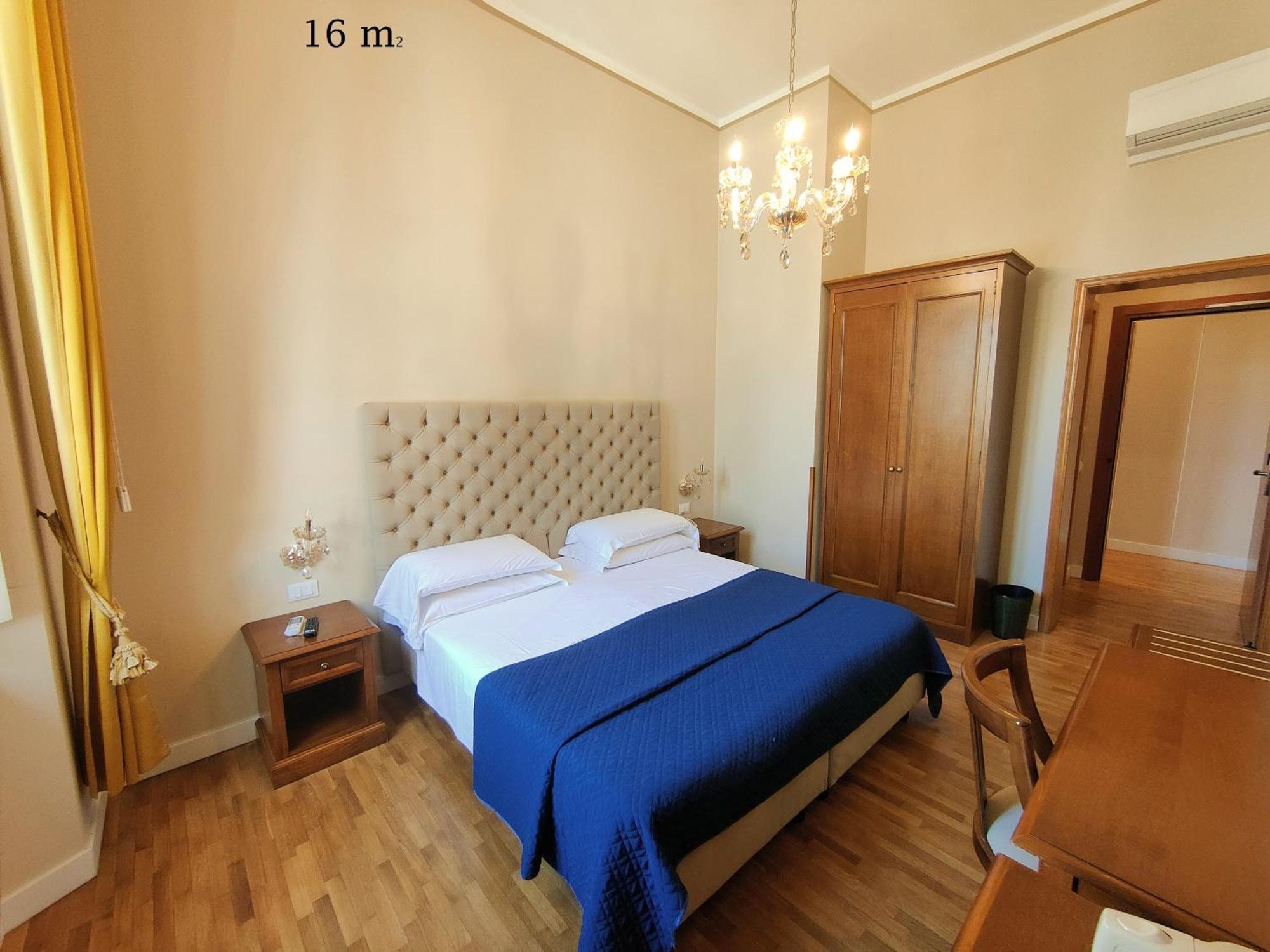 Hotel Europa Лидо Ди Камайоре Екстериор снимка